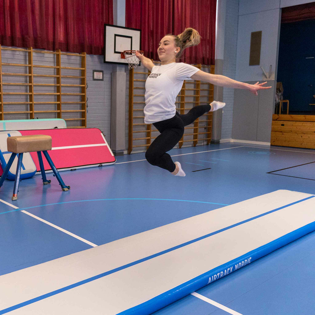 
              Airtrack Nordic Standard luftvoltbana