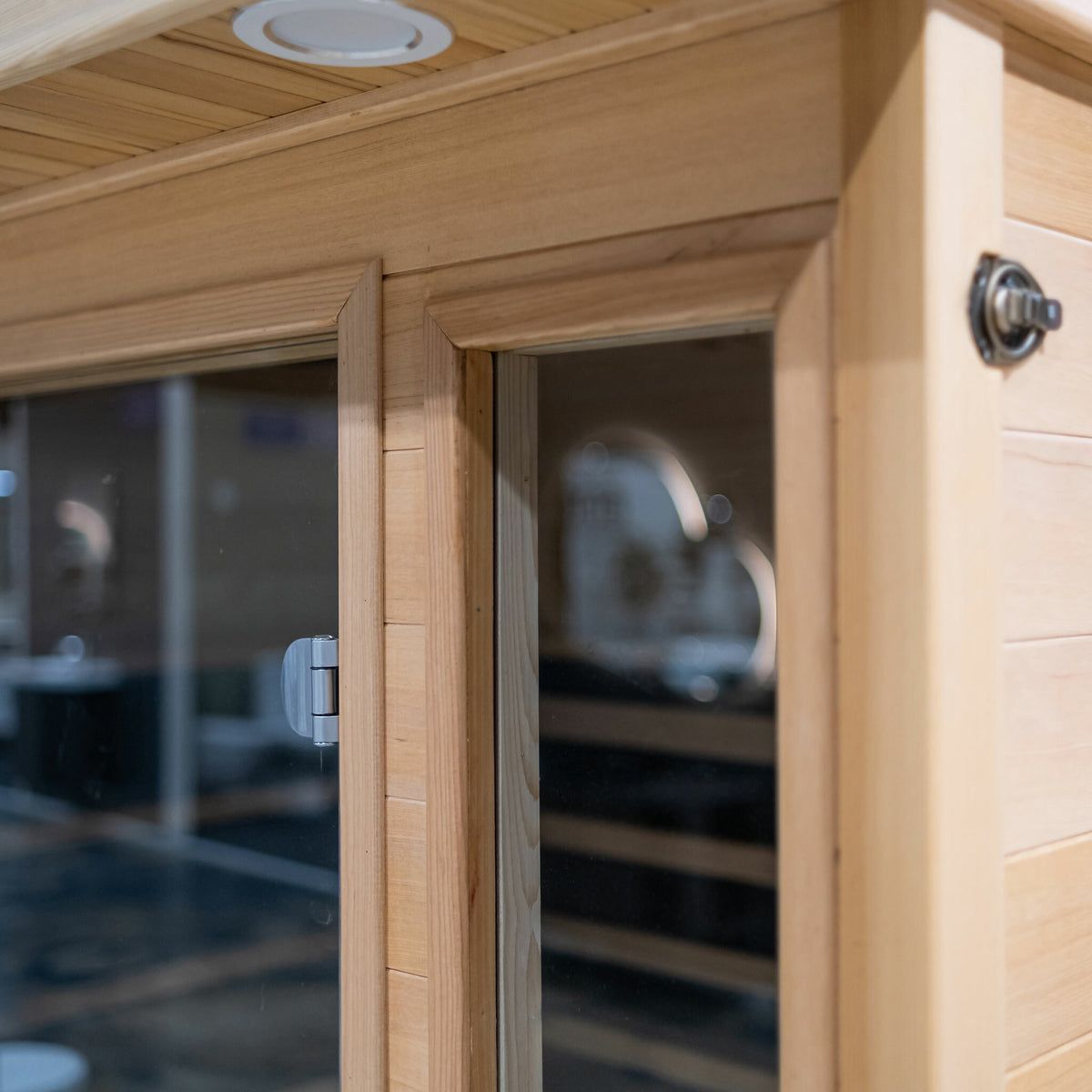 
              Vasta Infraröd bastu för 3 personer