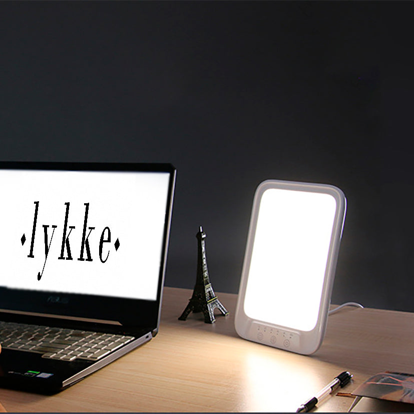 
              Lykke Ljusterapialampa Pro 2000 V2