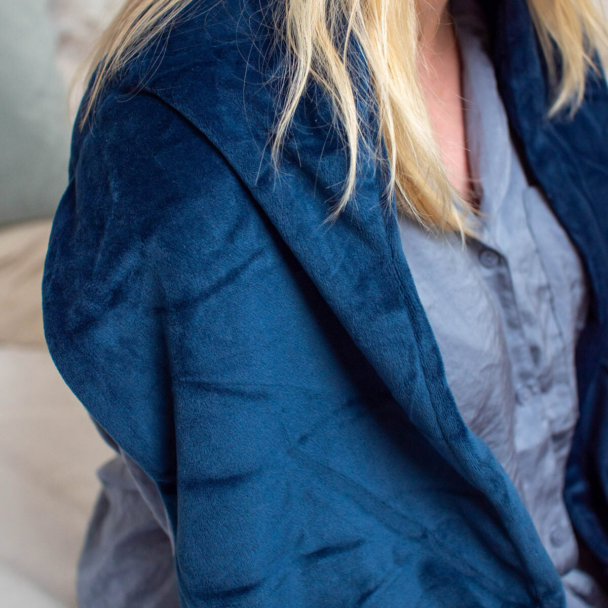 
              Polar Night Viktad Läsare Wrap