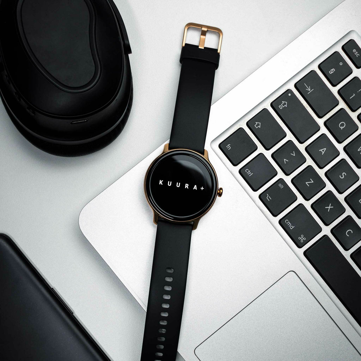 
              Kuura+ Smartwatch WS