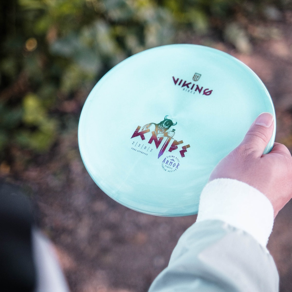 
              Viking Discs Armor Knife