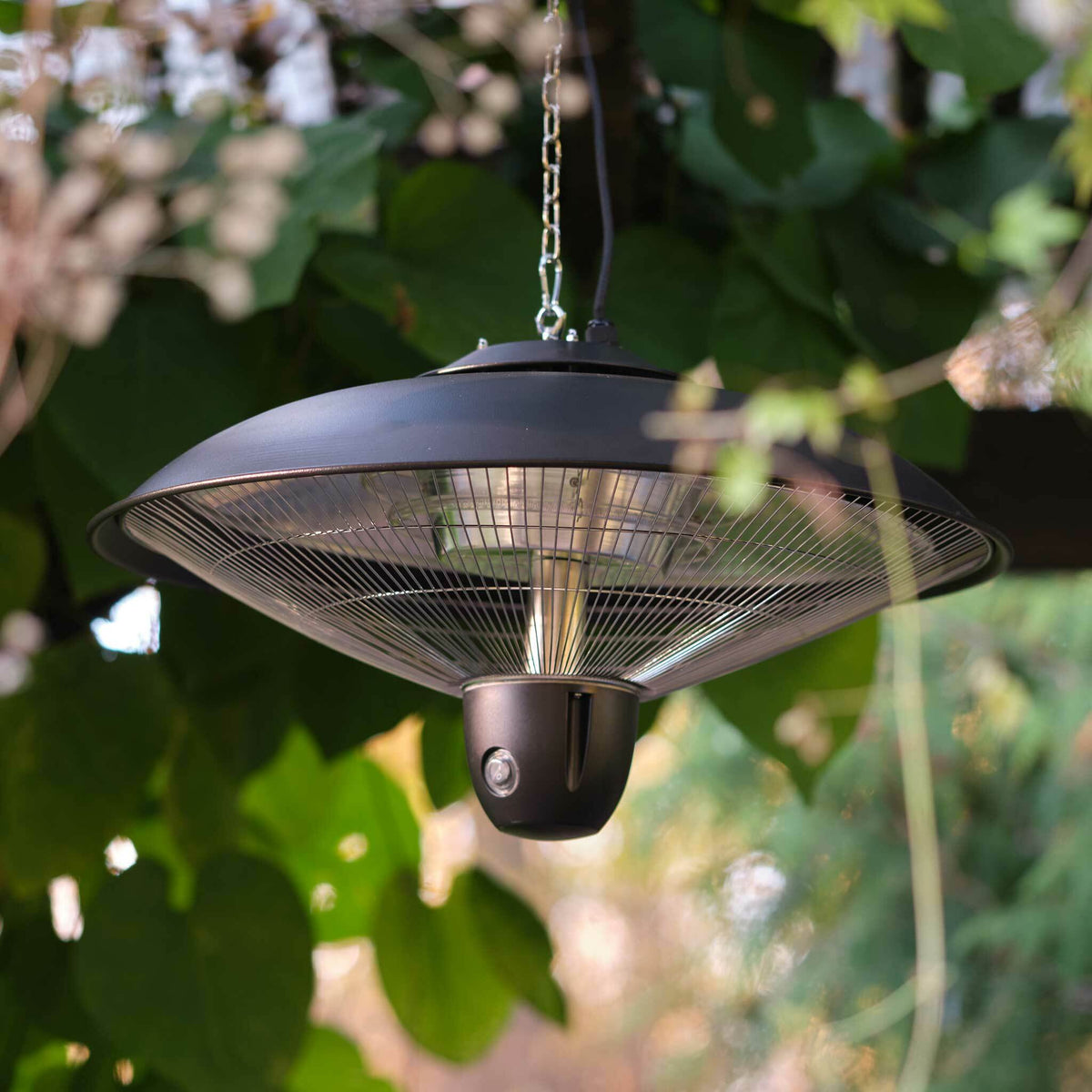 
              Fornorth Terrassvärmare hängande 2000W fjärrkontroll, svart