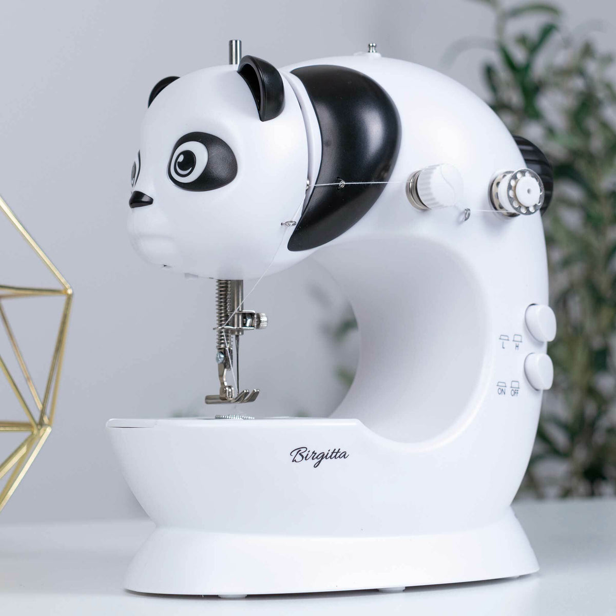 
              Birgitta Junior symaskin