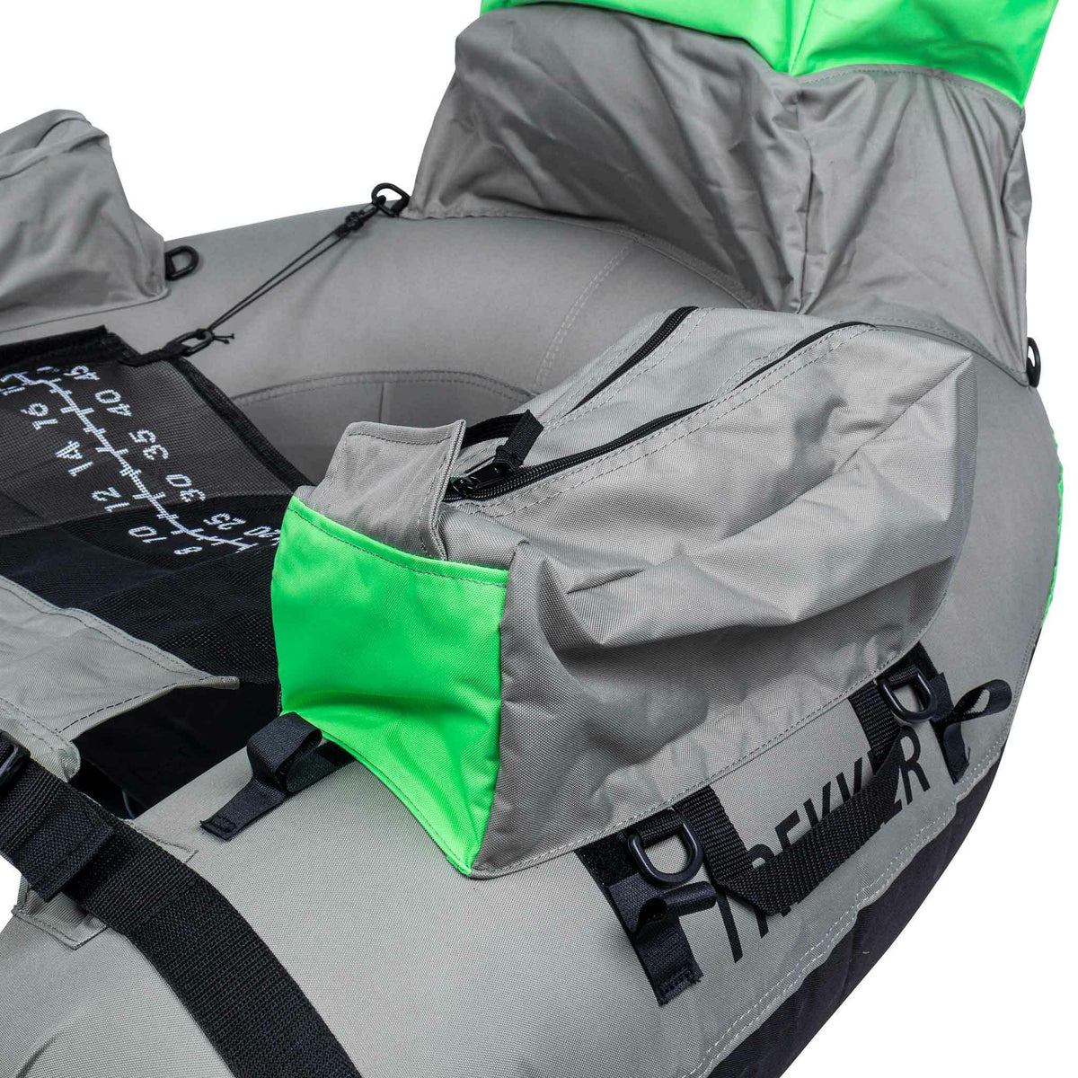 
              Trekker Flytring Pike