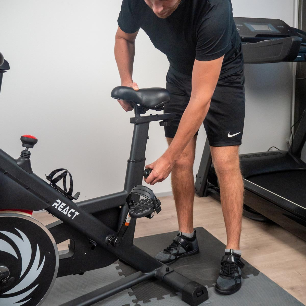 
              React Spinningcykel 600