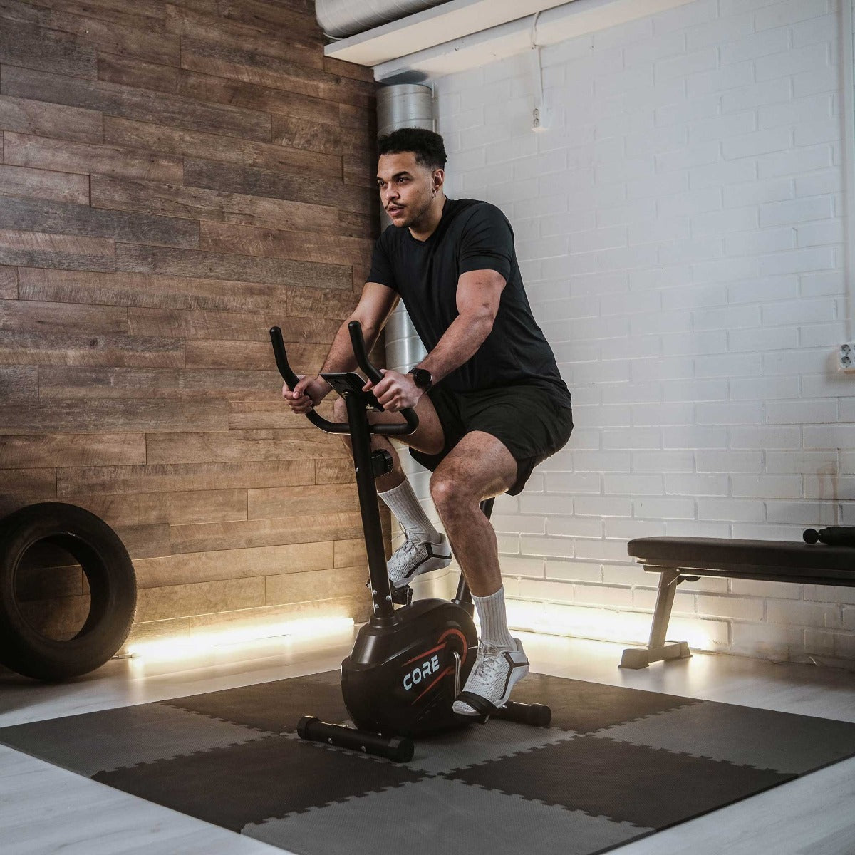 Core motionscykel med 3kg magnetmotstånd