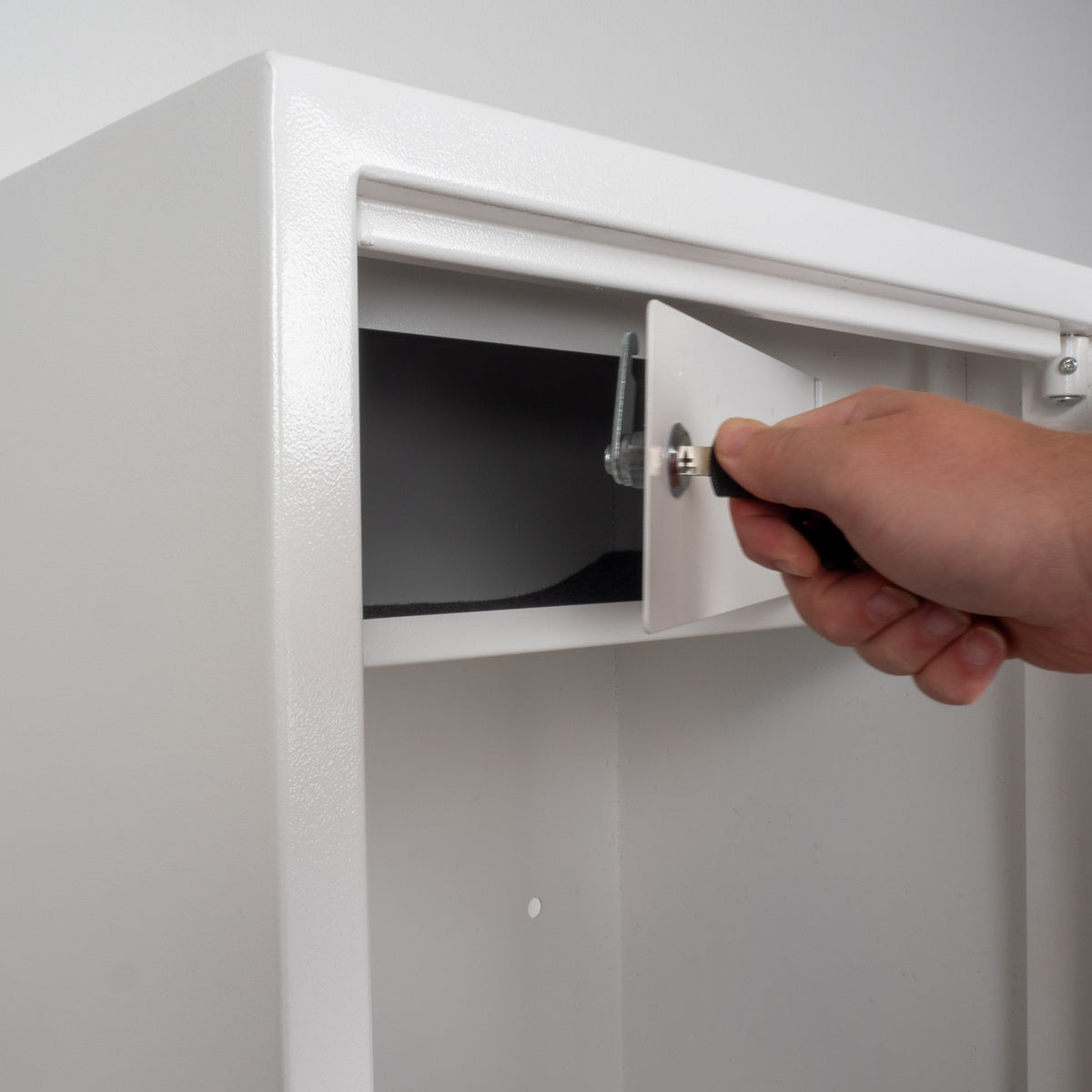 
              Trekker Vapenskåp 10 Set AS1000 V2, Med Digitalt Lås, Vit