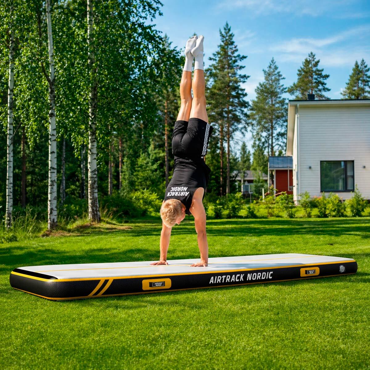 
              AirTrack Nordic Carbon luftvoltbana