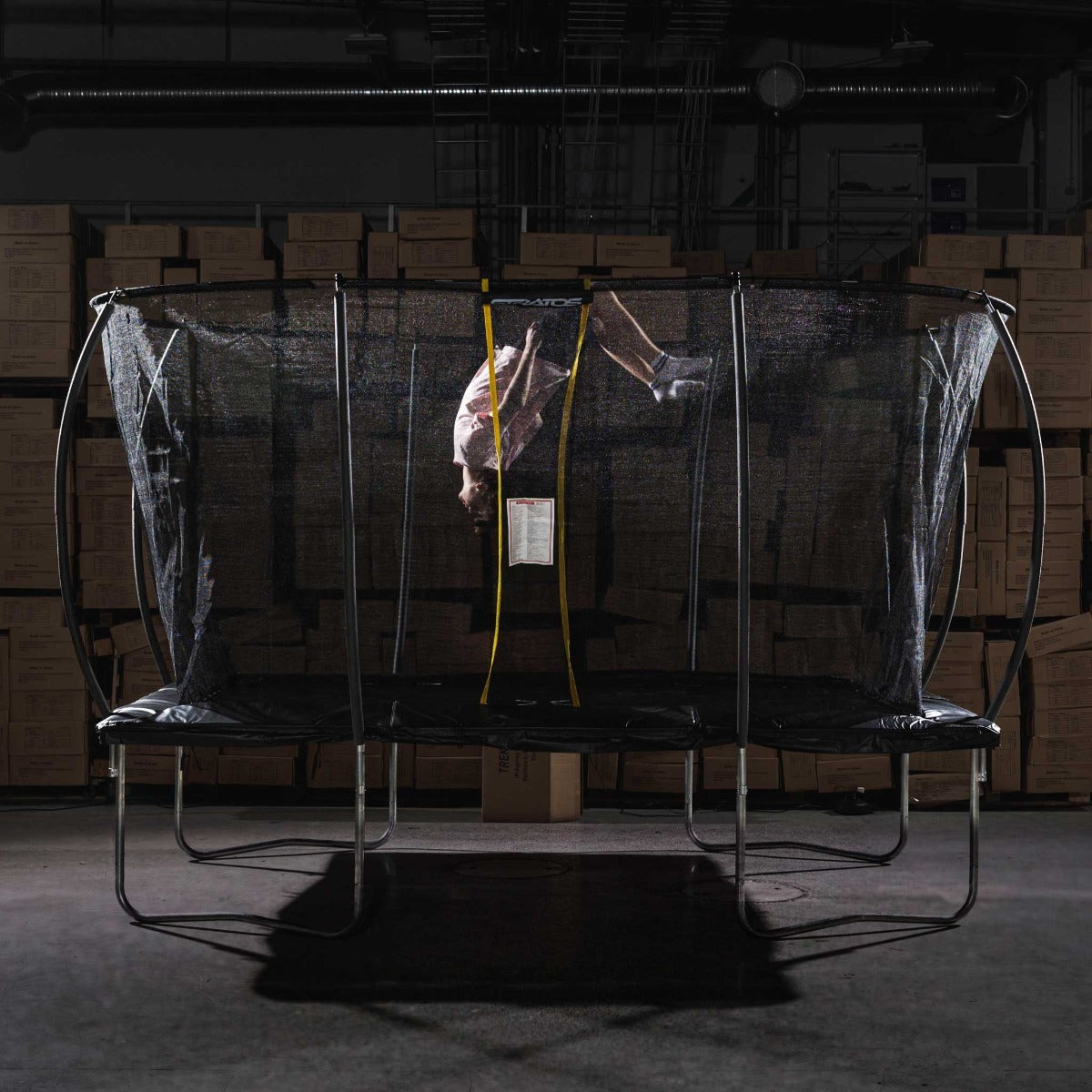 
              Stratos studsmatta rektangulär 213x305 cm med skyddsnät