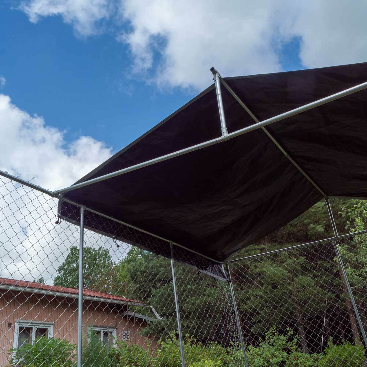 
              Trekker hundgård med tak, 6 x 3m