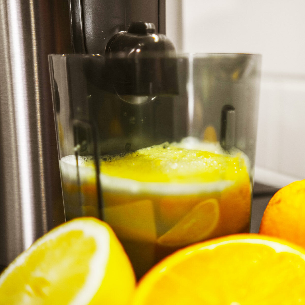 
              Amelia Råsaftcentrifug M500